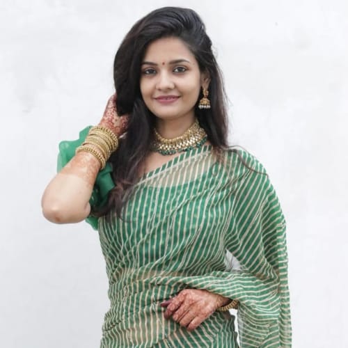 Pari Momo real name is Aakansha Jangir read her Biography height